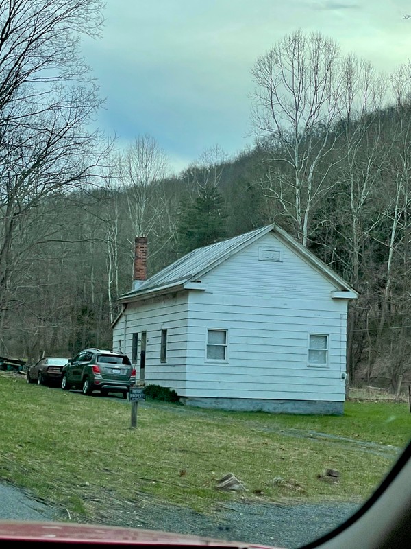 Frosty Hollow School (1882 1957) Clio